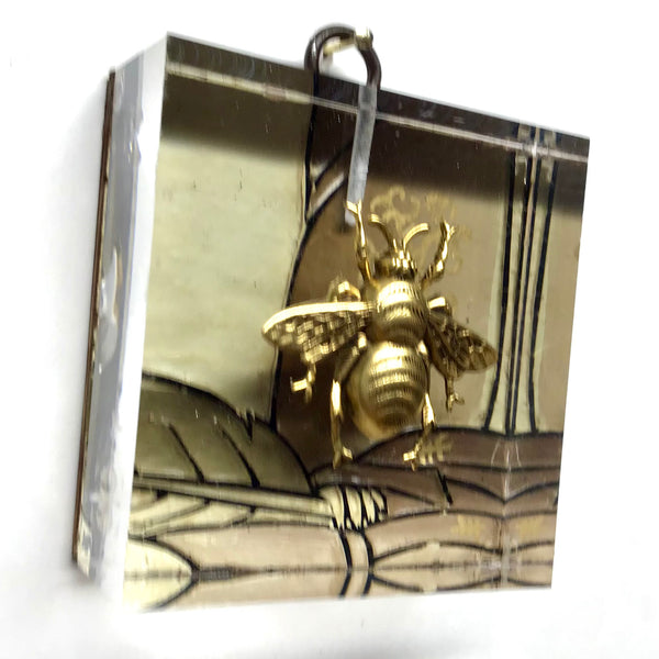 Coromandel under Lucite Frame with Grande Bee (3” wide) Museum Bees