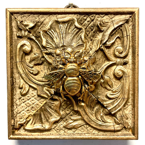 Gilt Frame with Grande Bee (4