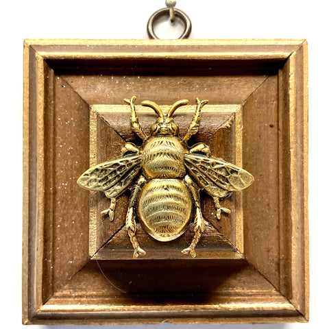 Wooden Frame with Grande Bee (3.25