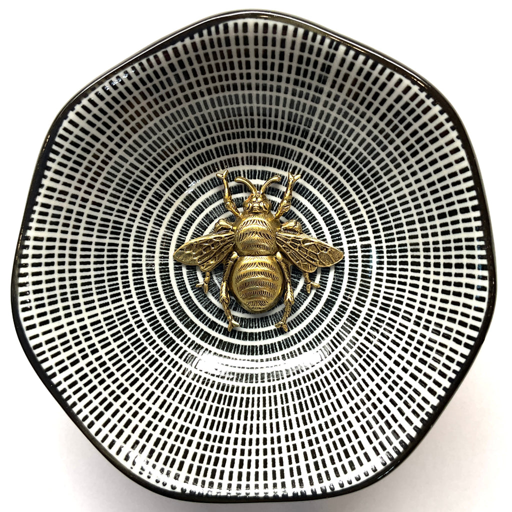 Porcelain Bowl with Grande Bee (4” wide)