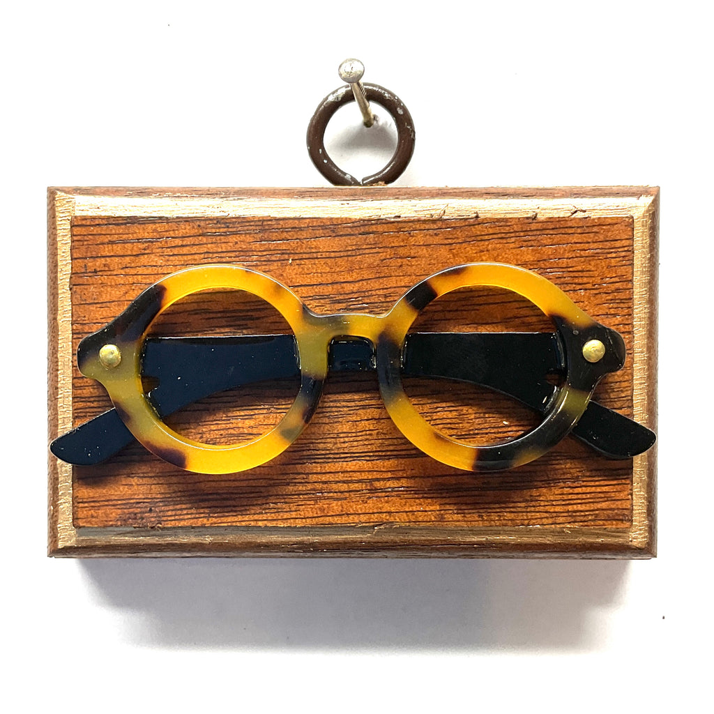 Wooden Frame with Glasses (3.25” wide)