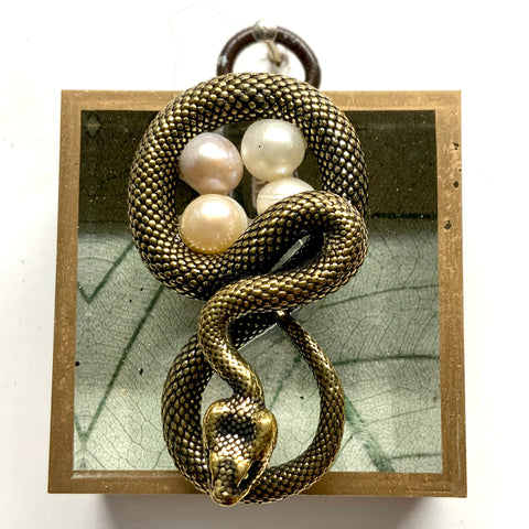 Acrylic Frame with Snake and Pearls / Slight Imperfections (2