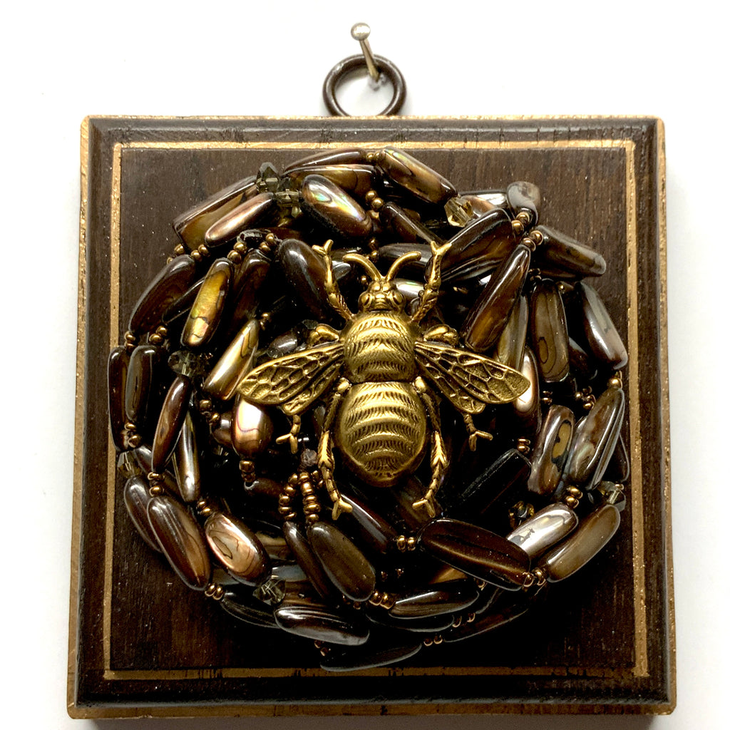 Wooden Frame with Grande Bee on Necklace (4