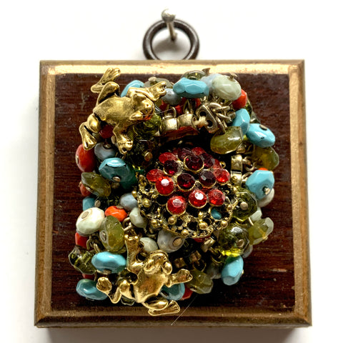 Wooden Frame with Frogs on Necklace (2.5