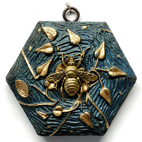 Painted Frame with Grande Bee (4.25