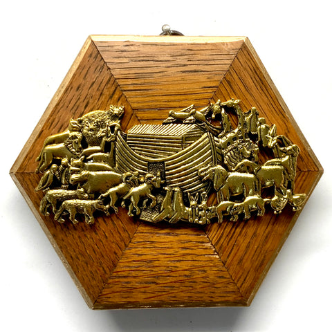 Wooden Frame with Noah's Ark (4.75