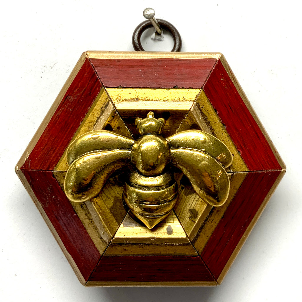 Lacquered Frame with Deco Bee (3