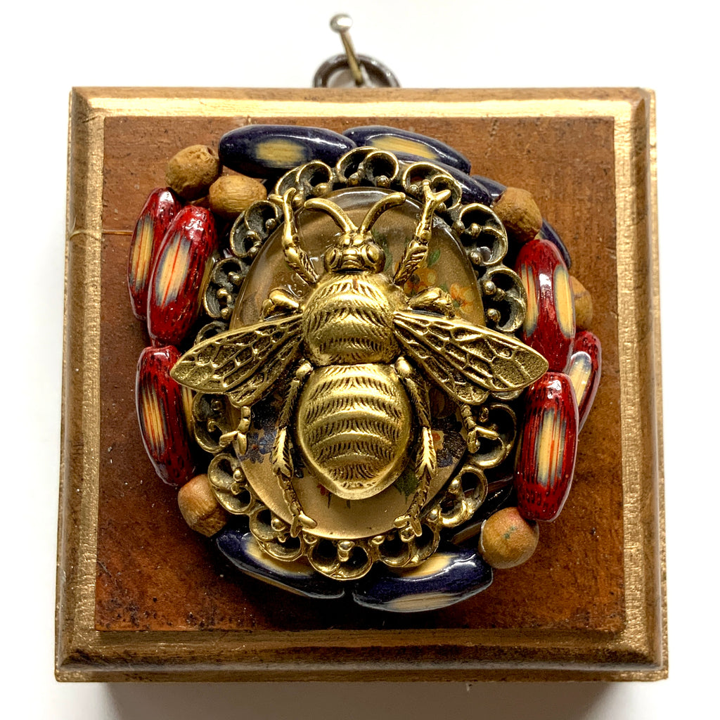 Wooden Frame with Grande Bee on Necklace (3.25