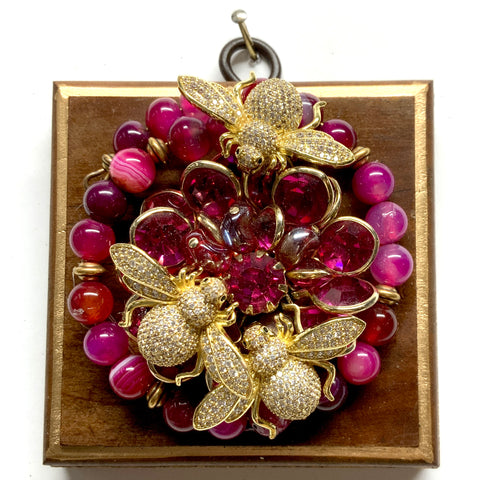 Wooden Frame with Sparkle Bees on Necklace (3.25