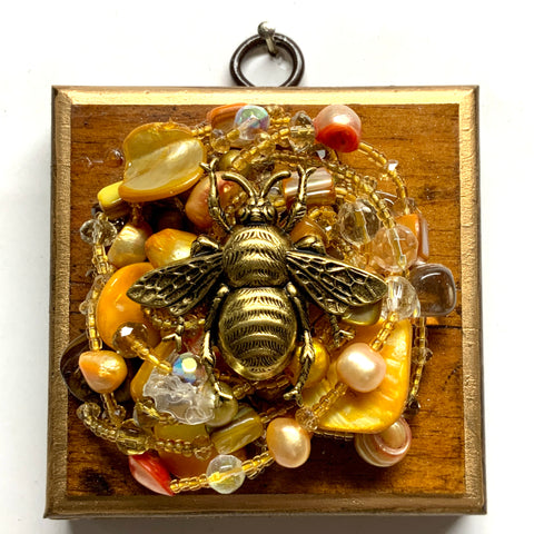 Wooden Frame with Grande Bee on Necklace (3.25