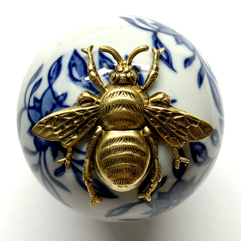 Ceramic Ball Frame with Grande Bee / Slight Imperfections (2
