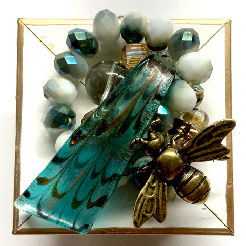 Modern Lacquered Frame with Bee on Necklace (2.5