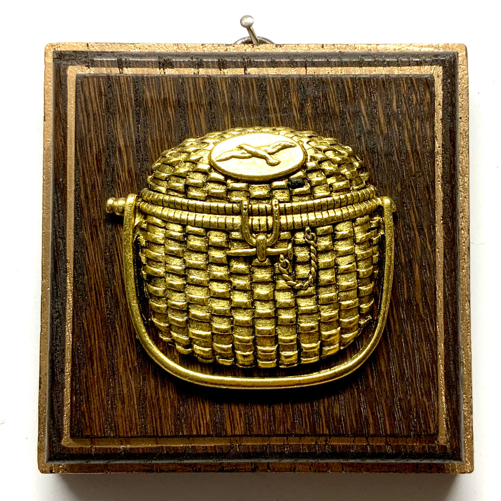 Wooden Frame with Nantucket Basket (4