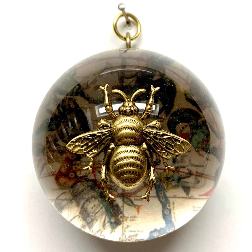 Acrylic Dome Frame with Grande Bee / Slight Imperfections (3