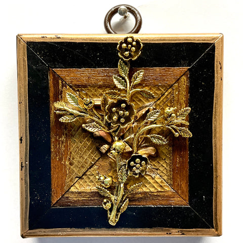 Lacquered Frame with Rose Cross (3