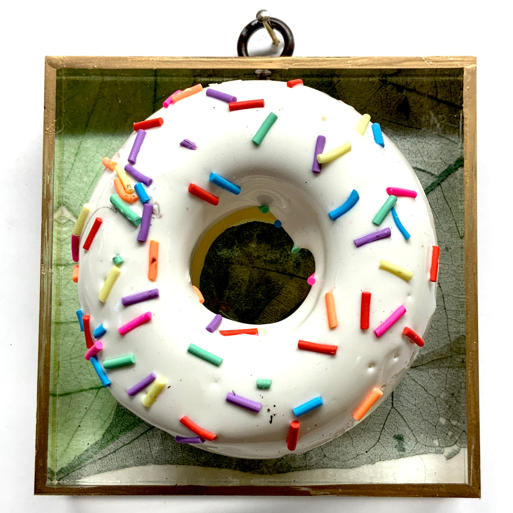 Acrylic Frame with Doughnut / Slight Imperfections (4
