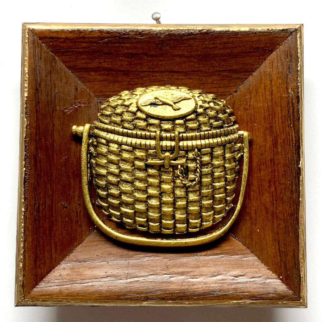 Wooden Frame with Nantucket Basket (4