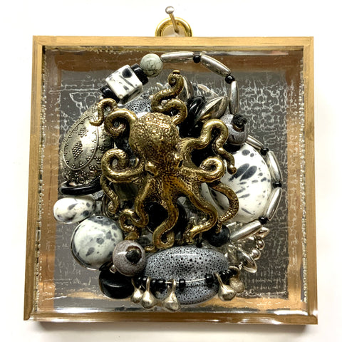 Acrylic Frame with Octopus on Necklace / Slight Imperfections (4