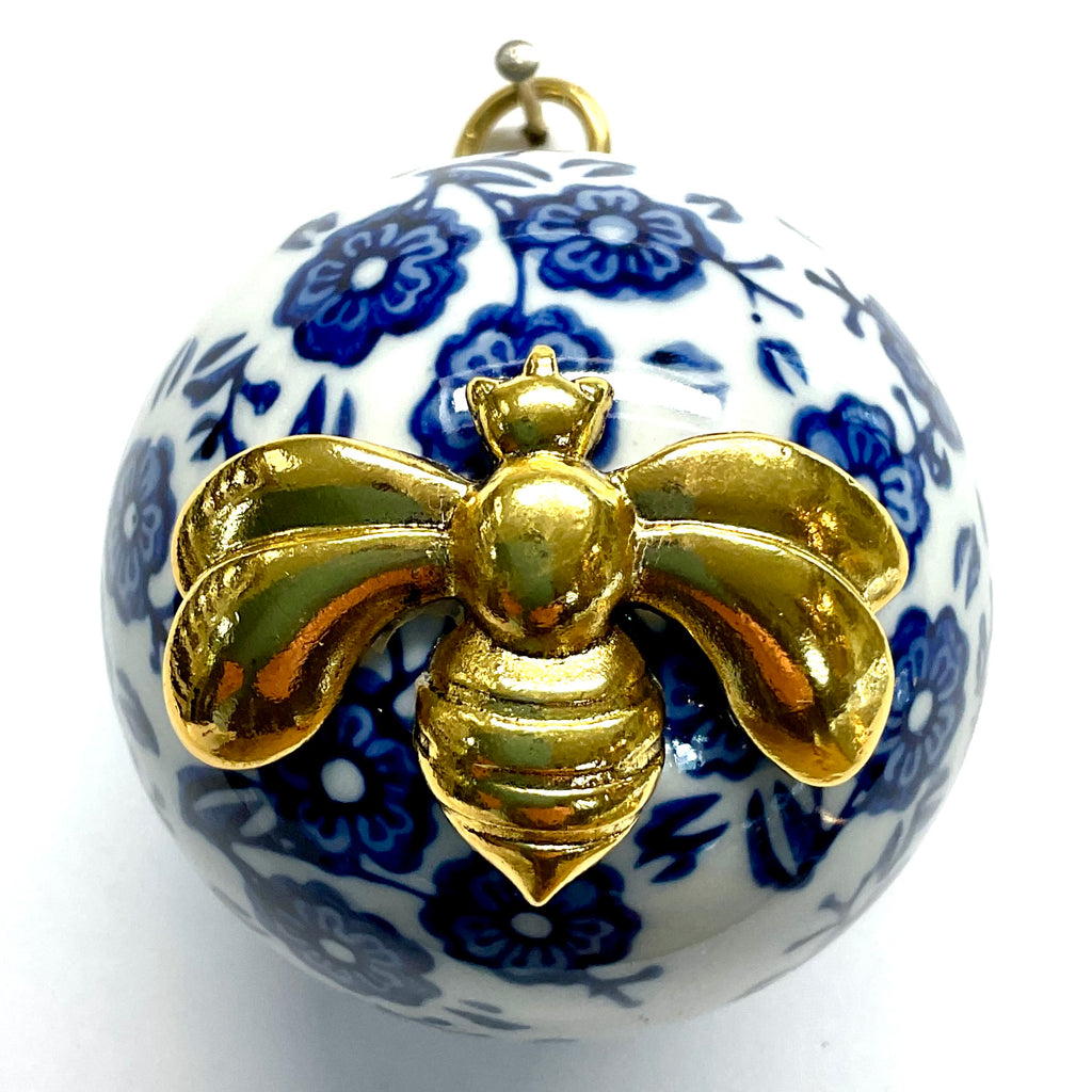 Ceramic Ball with Deco Bee (2.25