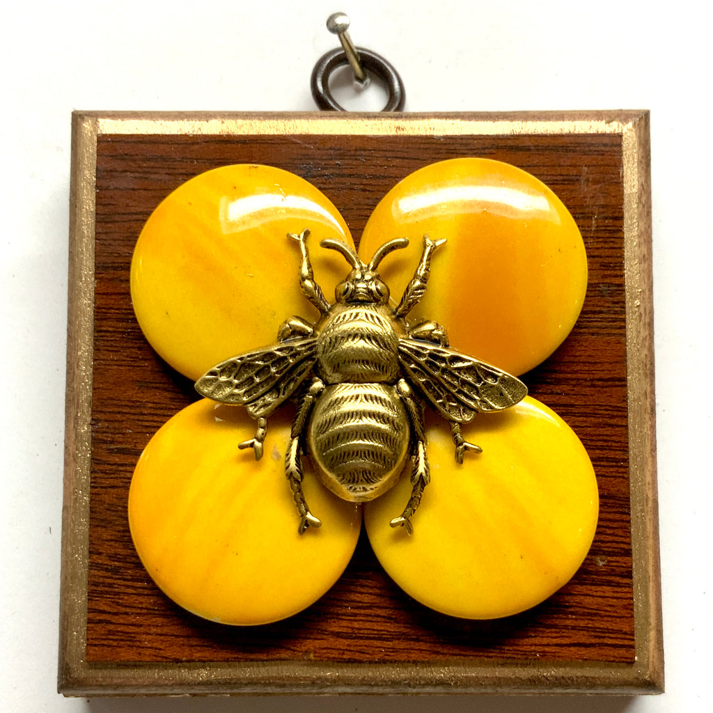 Wooden Frame with Grande Bee (3.25