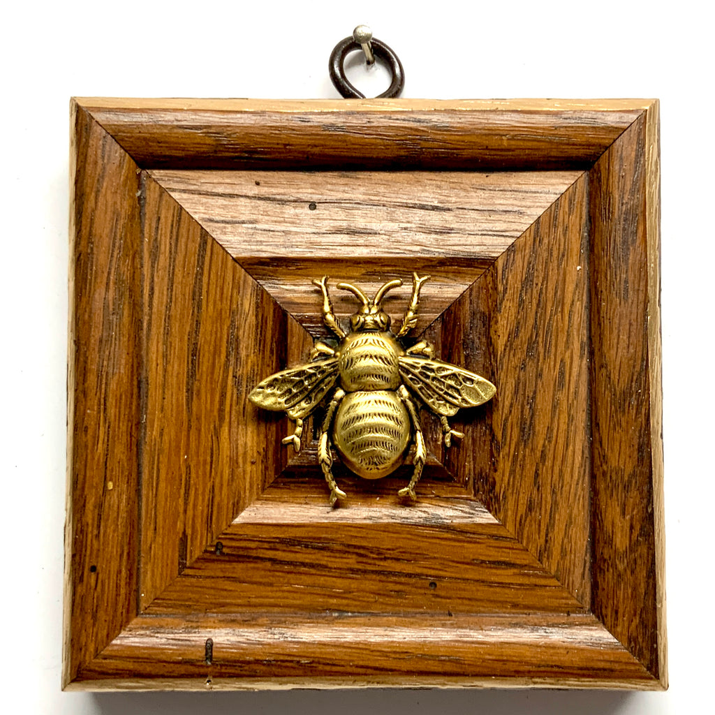 Wooden Frame with Grande Bee (4