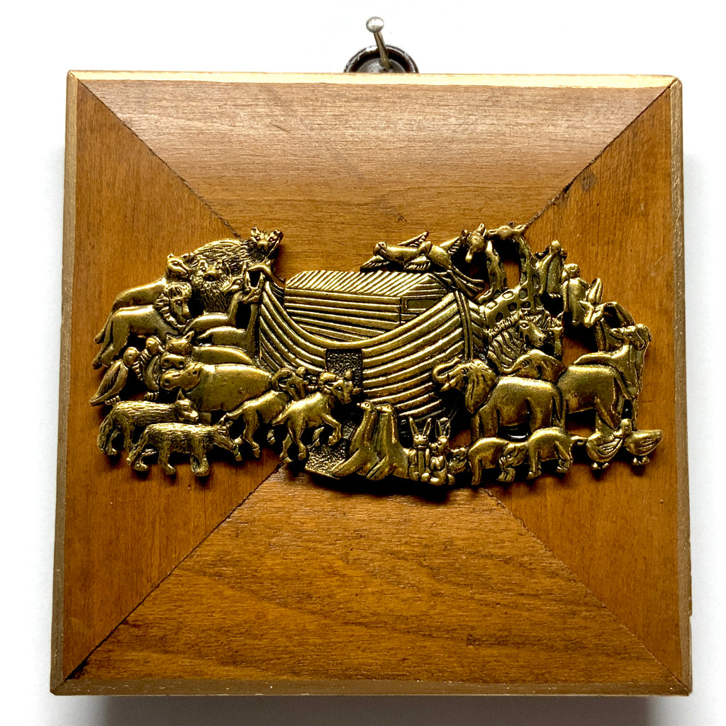 Wooden Frame with Noah's Ark (4.5