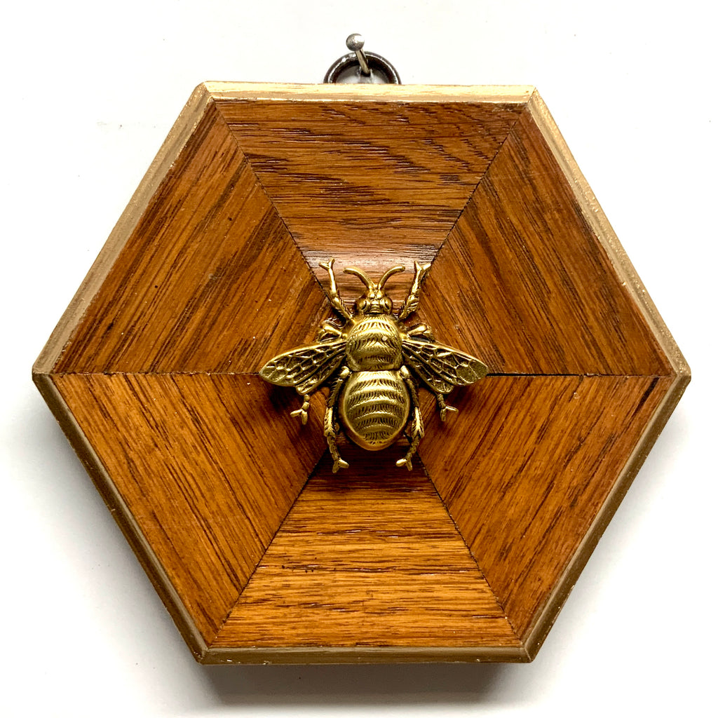 Wooden Frame with Grande Bee (4.75