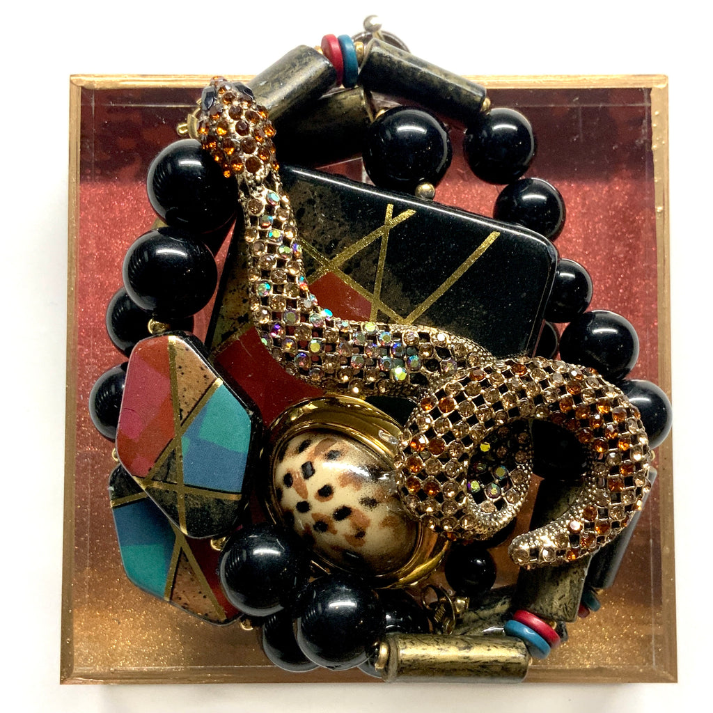 Acrylic Frame with Snake on Necklace / Slight Imperfections (4