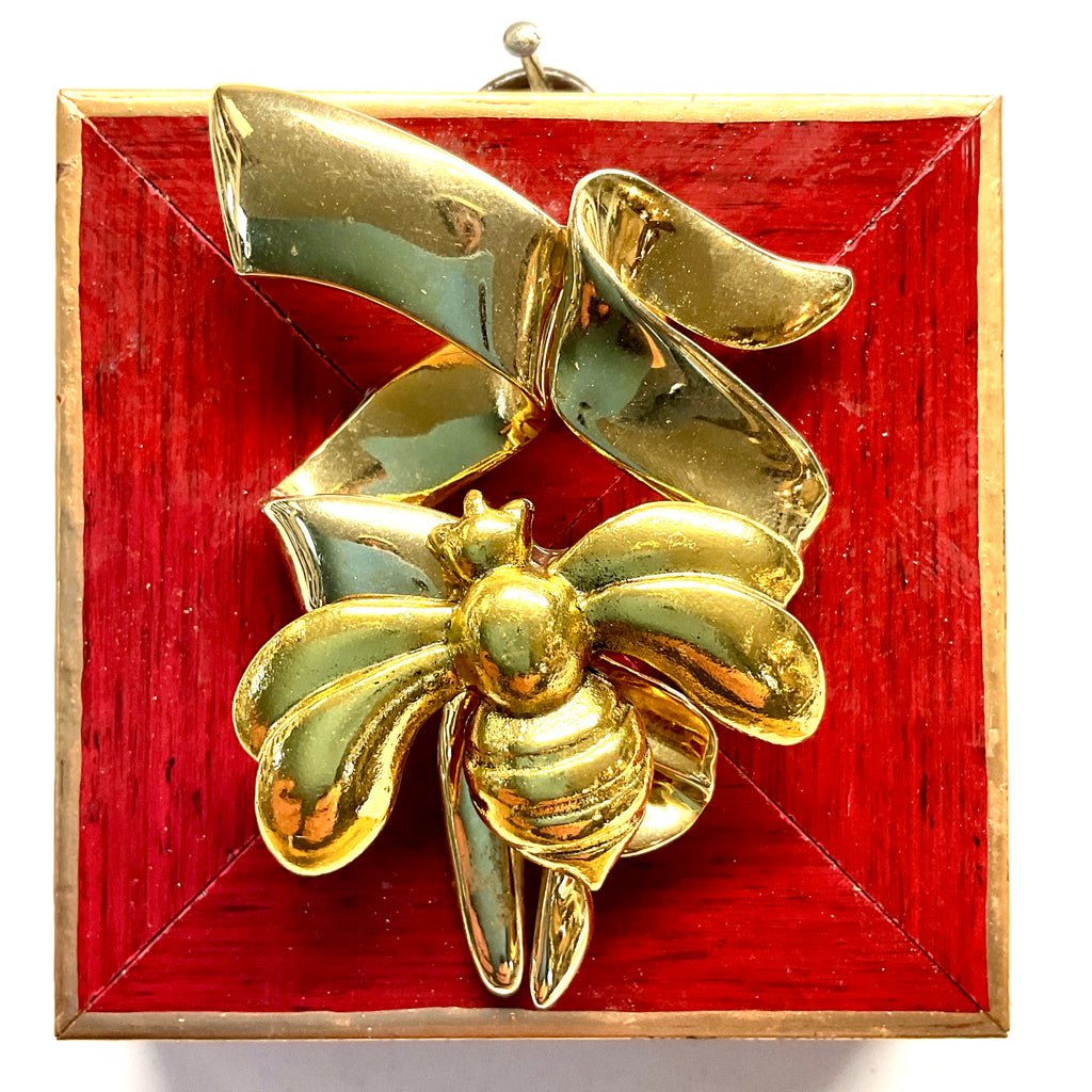 Modern Lacquered Frame with Deco Bees on Brooch (3