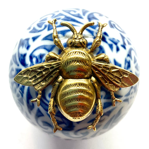 Ceramic Ball with Grande Bee (2.25
