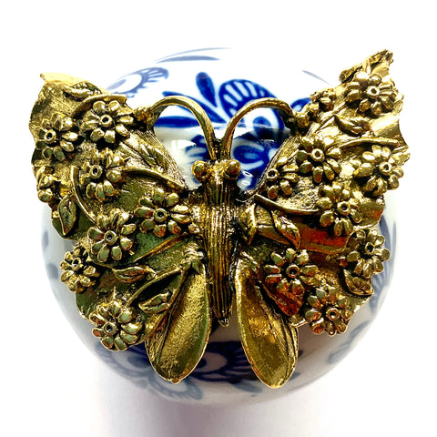 Ceramic Ball with Butterfly (2.5