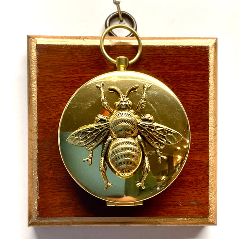 Wooden Frame with Grande Bee on Compass (3.25