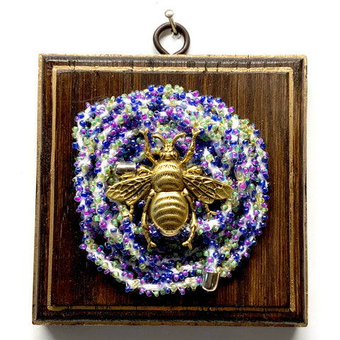 Wooden Frame with Grande Bee on Necklace (4