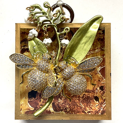 Acrylic Frame with Sparkle Bees on Lily of the Valley / Slight Imperfections (2