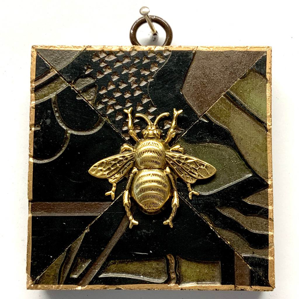 Coromandel Frame with Grande Bee (3