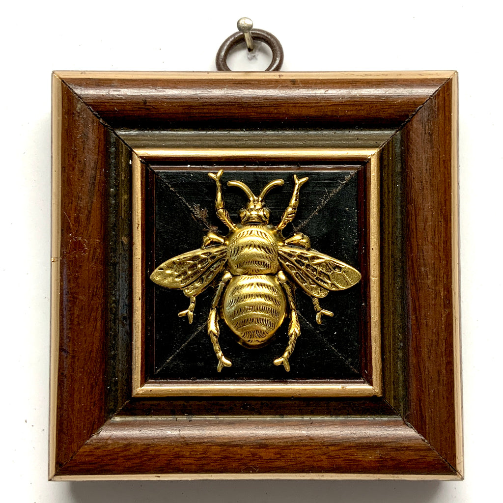 Wooden Frame with Grande Bee (3.25