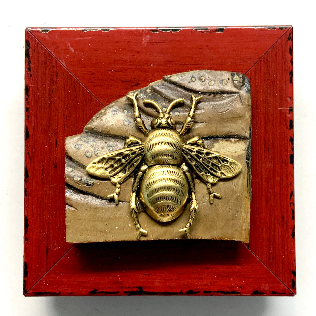 Modern Lacquered Frame with Grande Bee on Antique Jade (3” wide)