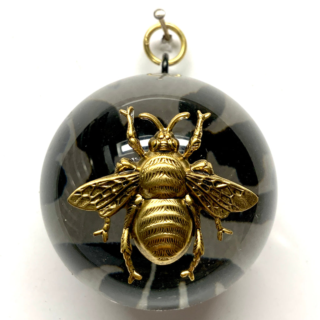 Acrylic Dome Frame with Grande Bee on Marbled Paper / Slight Imperfections (2.5