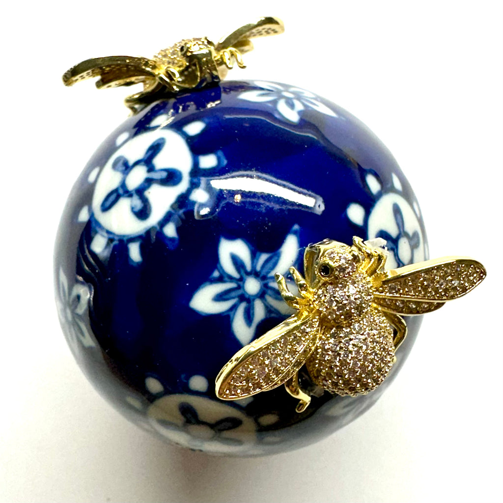 Ceramic Ball with Sparkle Bees (2.25” wide)