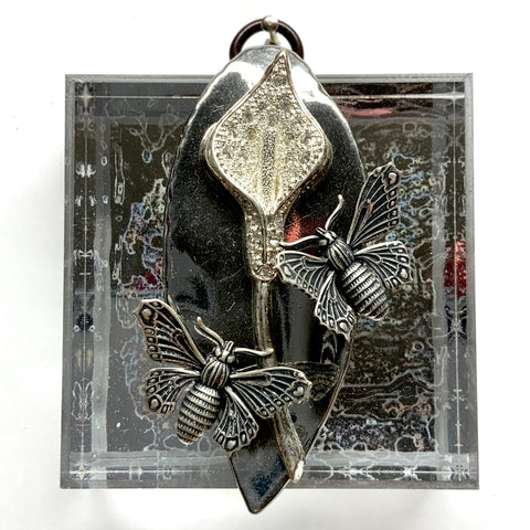 Acrylic Frame with Butterflies on Brooch / Slight Imperfections (3