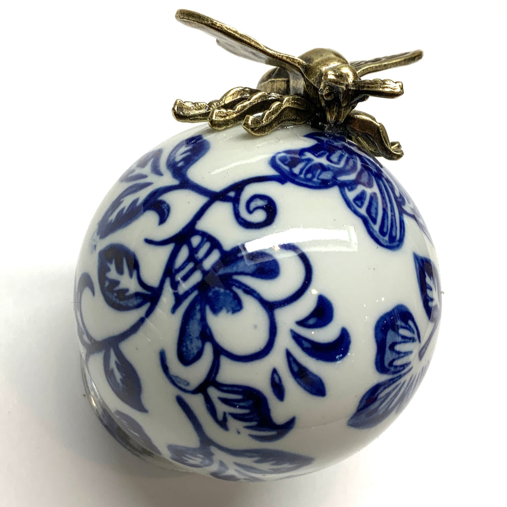 Ceramic Ball with Bee (2.25” wide)