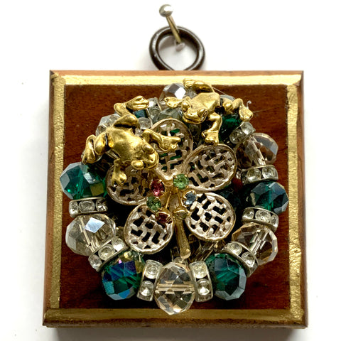 Wooden Frame with Frogs on Bracelet (2.5