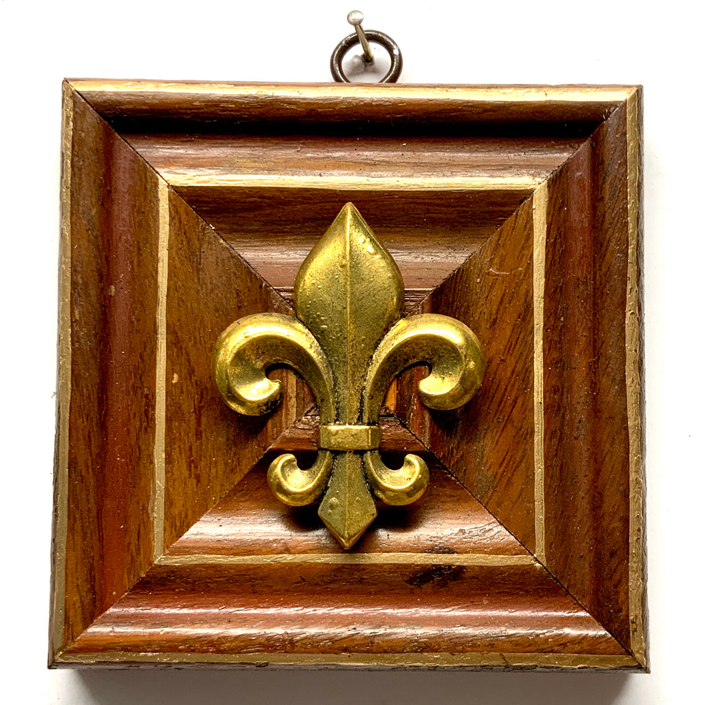 Wooden Frame with Fleur-de-lis (4.5