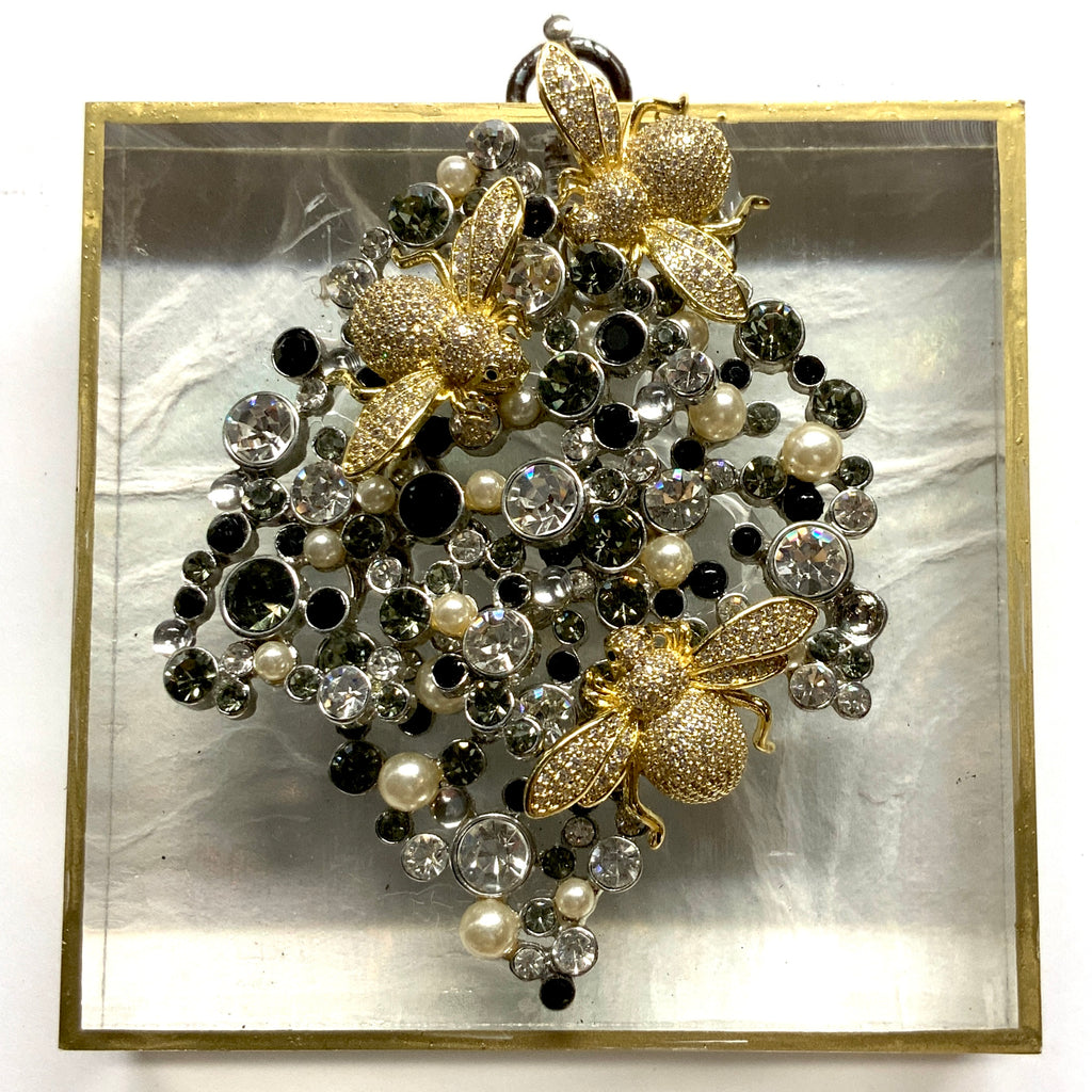 Acrylic Frame with Sparkle Bees on Brooch / Slight Imperfections (4