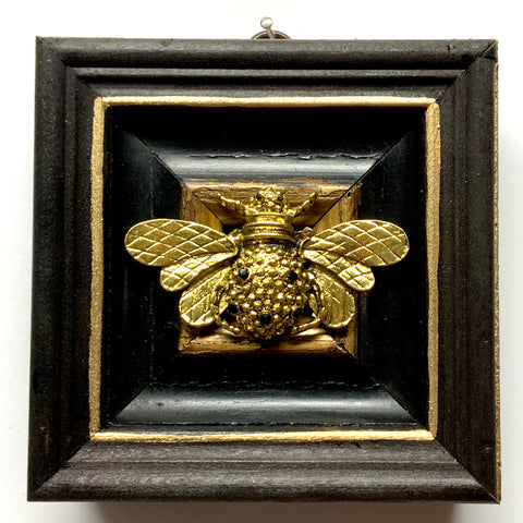 Wooden Frame with Queen Bee (4.5