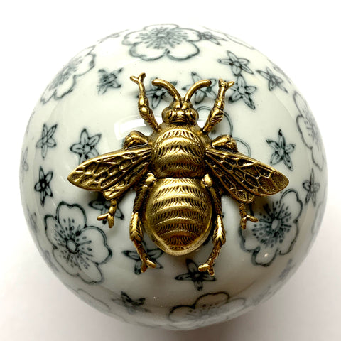 Ceramic Ball Frame with Grande Bee / Slight Imperfections (3