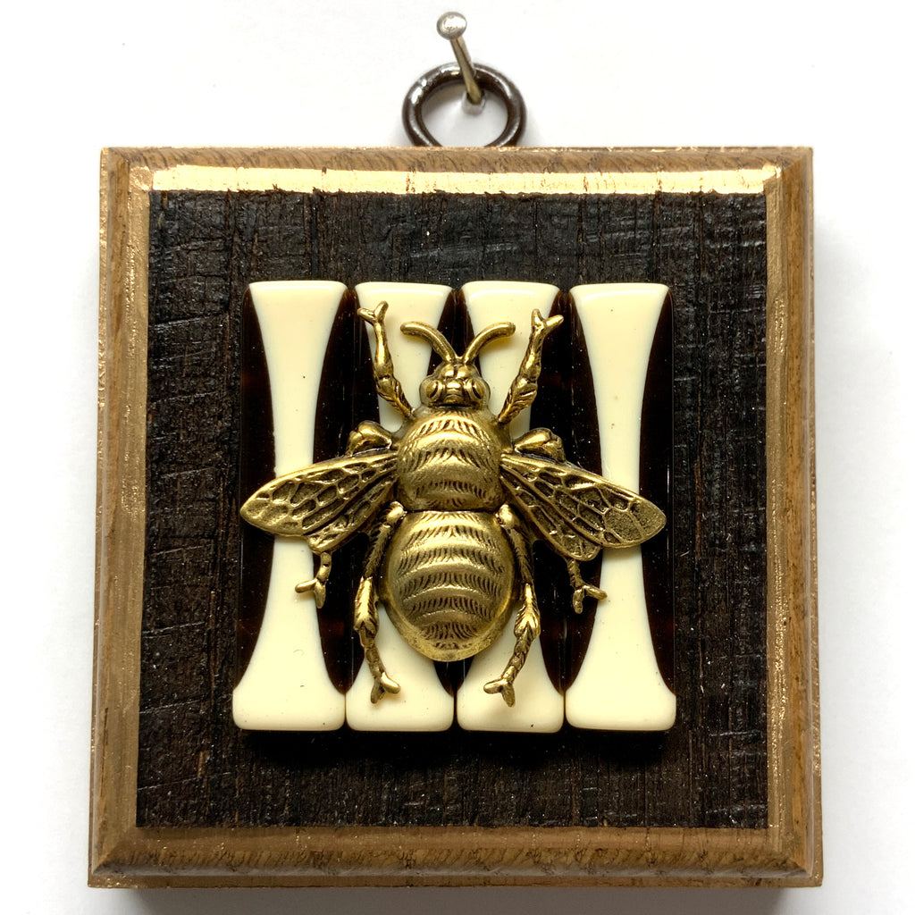 Bourbon Barrel Frame with Grande Bee (3.25