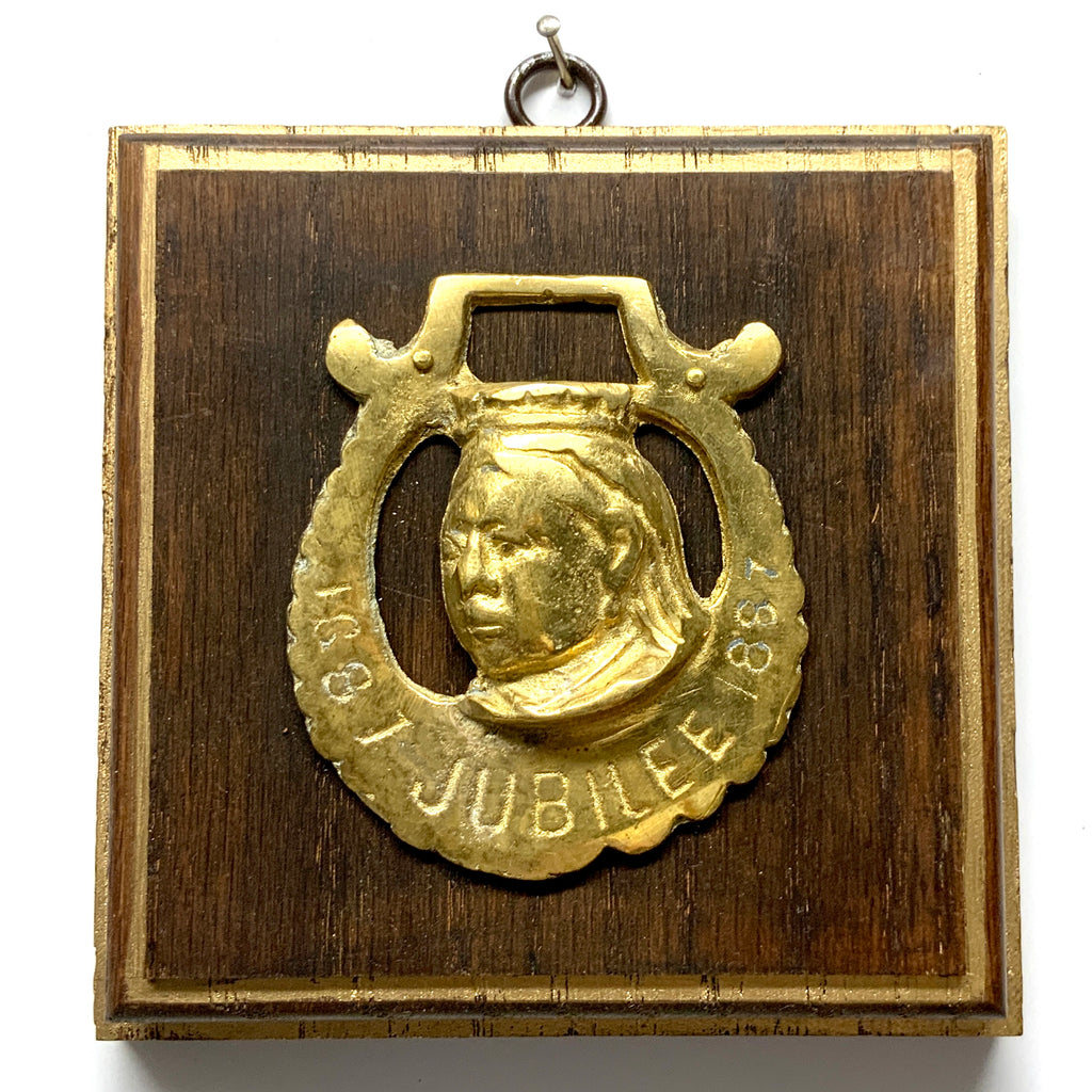 Wooden Frame with Horse Brass (5