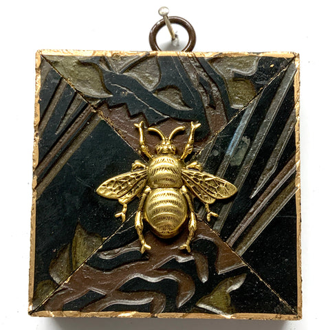 Coromandel Frame with Grande Bee (3