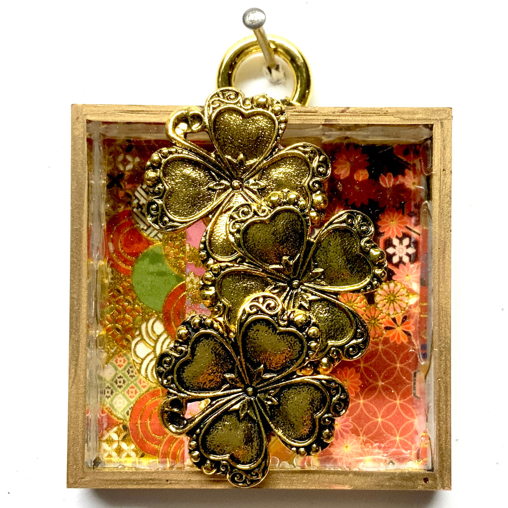 Acrylic Frame with Clover / Slight Imperfections (2